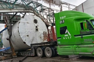 El incidente ha generado una fuerte carga vehicular en dirección a la estación La Quebrada.