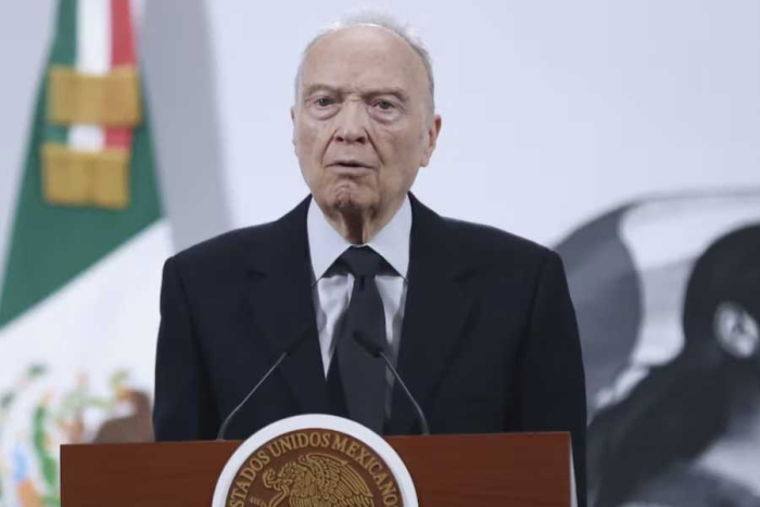 Alejandro Gertz Manero presentó al Senado de la República su renuncia a la Fiscalía General de la República (FGR)