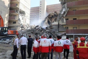 El diario Haaretz afirmó que Teherán disparó al menos 150 misiles