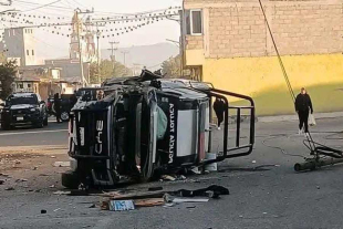 Compañeros del elemento acudieron de inmediato al auxilio