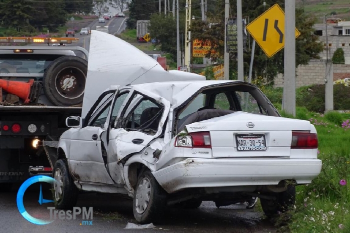 Muere un hombre en accidente automovilístico en Zinacantepec