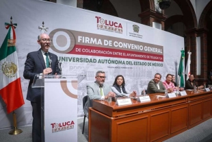 Barrera Díaz reafirmó el compromiso de la UAEMéx con el fortalecimiento del desempeño de cada estudiante