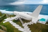 ¡Cuánto lujo! Convierten avión Boeing 737 en una increíble villa para vacacionar