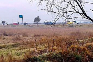 Paramédicos de la Cruz Roja acudieron al sitio tras el reporte ciudadano; sin embargo, al arribar únicamente confirmaron que el hombre ya no contaba con signos vitales.