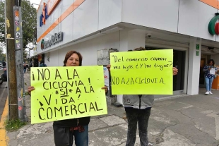 Los afectados pidieron a las autoridades colocar la ciclovía en el tramo que comprende el camellón central de esta vialidad