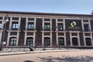 Alejandro Gómez Sánchez, quien lideraba en los primeros cortes, ha ido descendiendo en la tabla de votación