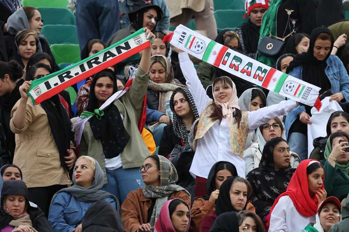 De acuerdo con información difundida por medios iraníes, solo cuatro miembros de la delegación recibieron autorización de ingreso