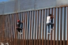 EU pintará de negro muro fronterizo para dificultar cruce de migrantes