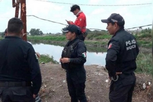 Juan Carlos Yáñez, coordinador municipal de Protección Civil, informó que el operativo continúa con el despliegue de dos equipos especializados