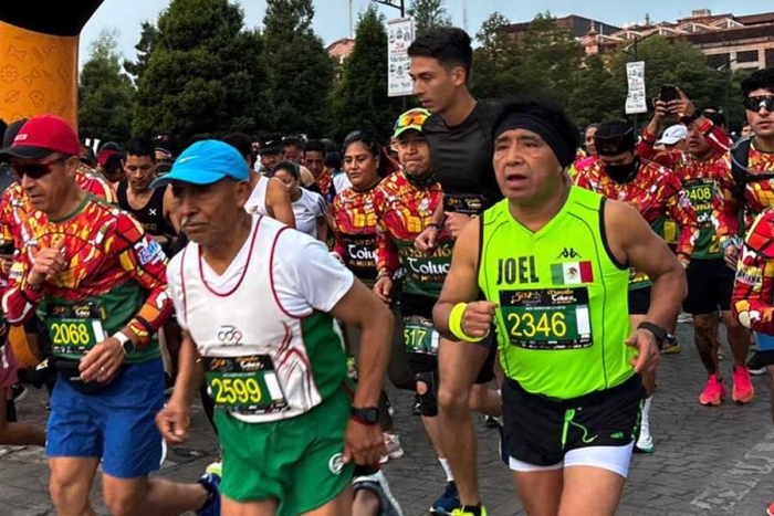 Entre los destacados, Víctor Martín Mejía López brilló en su debut al ganar la prueba reina de 42 kilómetros