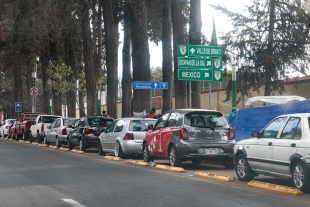 Invaden automovilistas ciclovías en Toluca