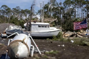 La tormenta inundó barrios, provocó deslizamientos de tierra, amenazó las presas y dejó a más de 3,5 millones de hogares y empresas sin electricidad.