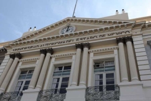 El pliego petitorio fue impulsado por estudiantes de la Facultad de Ciencias Políticas, donde la candidata Laura Benhumea fungió como directora