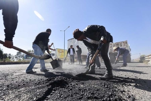 La jornada de bacheo consistió en reparar 13 kilómetros 