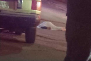 A unos metros del cuerpo fue localizada la bicicleta del hombre, la cual quedó bajo resguardo de las autoridades