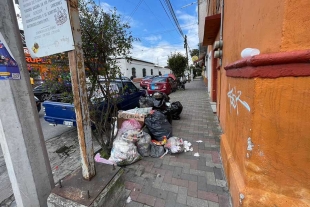 Dejan bolsas de basura en calles de Lerma