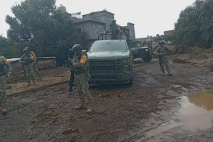 Elementos de Protección Civil municipal acudieron al lugar para brindar apoyo
