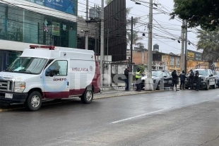 Al lugar acudieron elementos de la Secretaría de Seguridad SSEM para resguardar la zona.