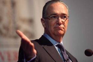 Antonio Martínez Dagnino, Titular del Servicio de Administración Tributaria (SAT), informó sobre esta acción