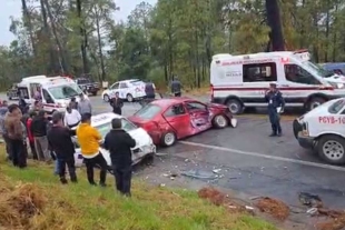 Policías municipales también se presentaron en la zona para controlar el tránsito 