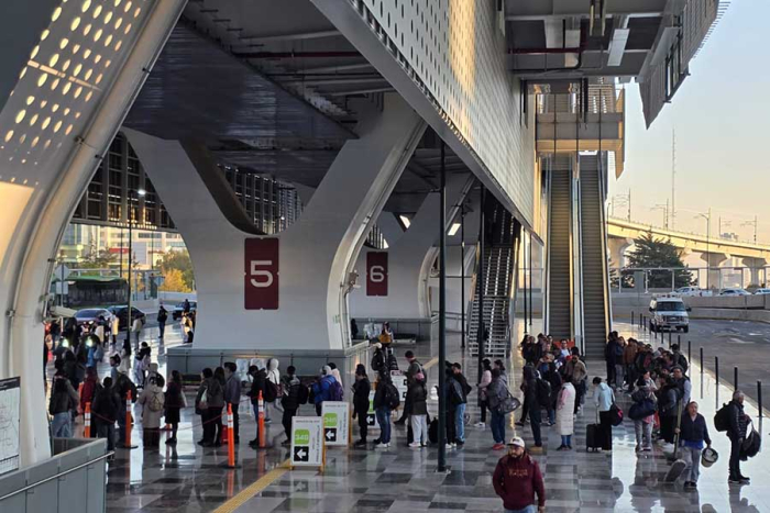 Otros pasajeros provenían incluso del AICM, con destino a Santa Fe y posteriormente a Toluca