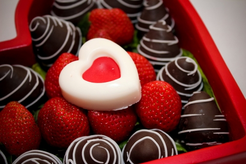 Por qué regalamos (y devoramos) chocolate en San Valentín?