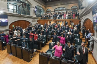 El grupo parlamentario de Morena quedó integrado por 35 legisladores