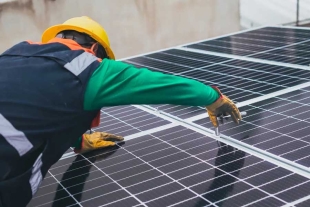 La Secretaría de Economía solicitó paneles solares bifaciales no sean incluidos en el aumento de aranceles