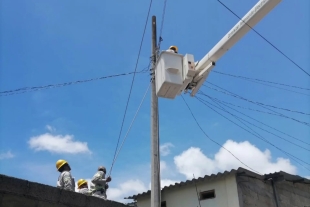 De acuerdo con autoridades de Protección Civil los municipios afectados con el corte del suministro de luz fueron Texcaltitlán, Temascaltepec y Almoloya de Alquisiras.