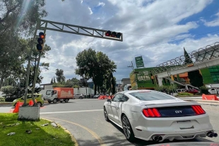 En malas condiciones semáforos de La Maquinita