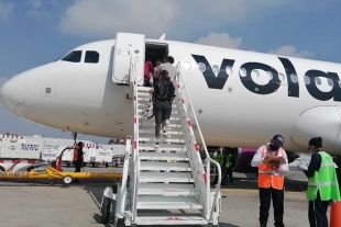 Volaris y VivaAerobús anunciaron la suspensión de sus vuelos 