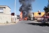 Dos lesionados y tres casas dañadas por explosión de pipa de gas en Chalco