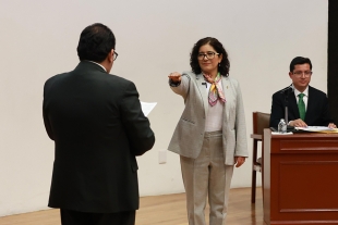La rectora refrendó su compromiso con una administración incluyente y con vocación de servicio