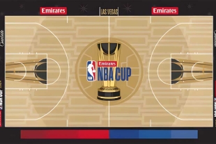 La NBA no solo ha presentado un diseño especial para la cancha, sino que también ha lanzado un nuevo balón exclusivo para la Emirates NBA Cup