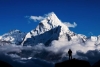 Drones, al rescate del monte Everest; limpiarán la basura