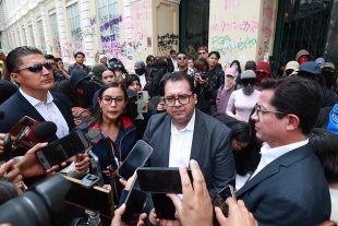 El colectivo explicó que estos documentos buscan formalizar su papel como interlocutores ante el Consejo Universitario