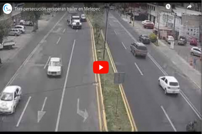 Tras persecución recuperan trailer en Metepec