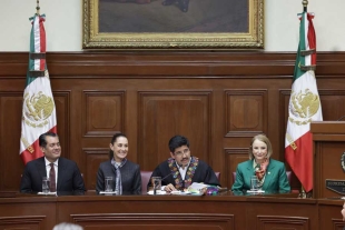 Aguilar Ortiz pidió eliminar el seguro de gastos médicos mayores y el servicio de jubilación anticipada.