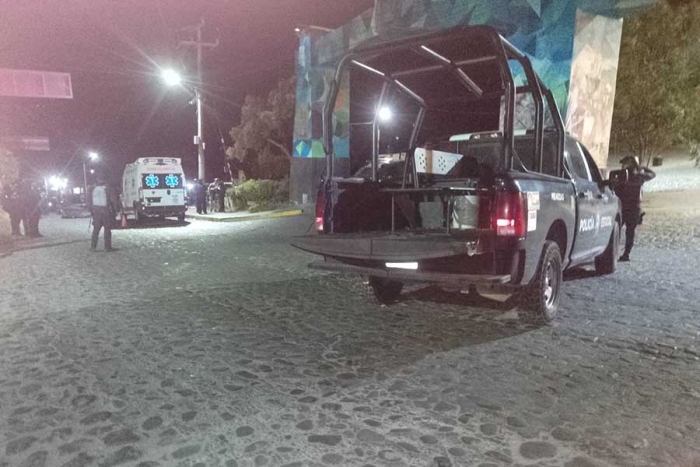 Los tres municipales, murieron de manera inmediata