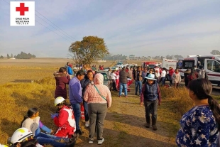 Los 35 pasajeros lesionados, fueron atendidos en el lugar por paramédicos de la Cruz Roja, SUEM Y Protección Civil.