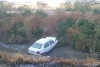 Se va a canal de aguas negras con todo y carro en Capulhuac