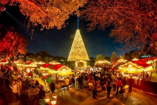 El mágico parque de navidad Navidalia está ubicado en el Parque Ávila Camacho, frente a Plaza Patria y el Guadalajara Country Club