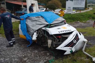 Exceso de velocidad deja un choque en la Toluca–Zitácuaro
