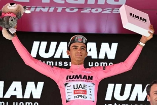 Primoz Roglic, uno de los favoritos, redujo diferencias y ahora es quinto a 1’18” del líder. 