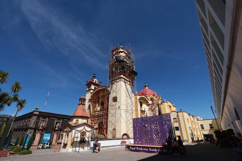 Avanza remodelación del Templo de la Santa Veracruz