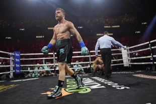 Canelo ha disputado 25 peleas de campeonato mundial